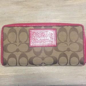 Coach wallet